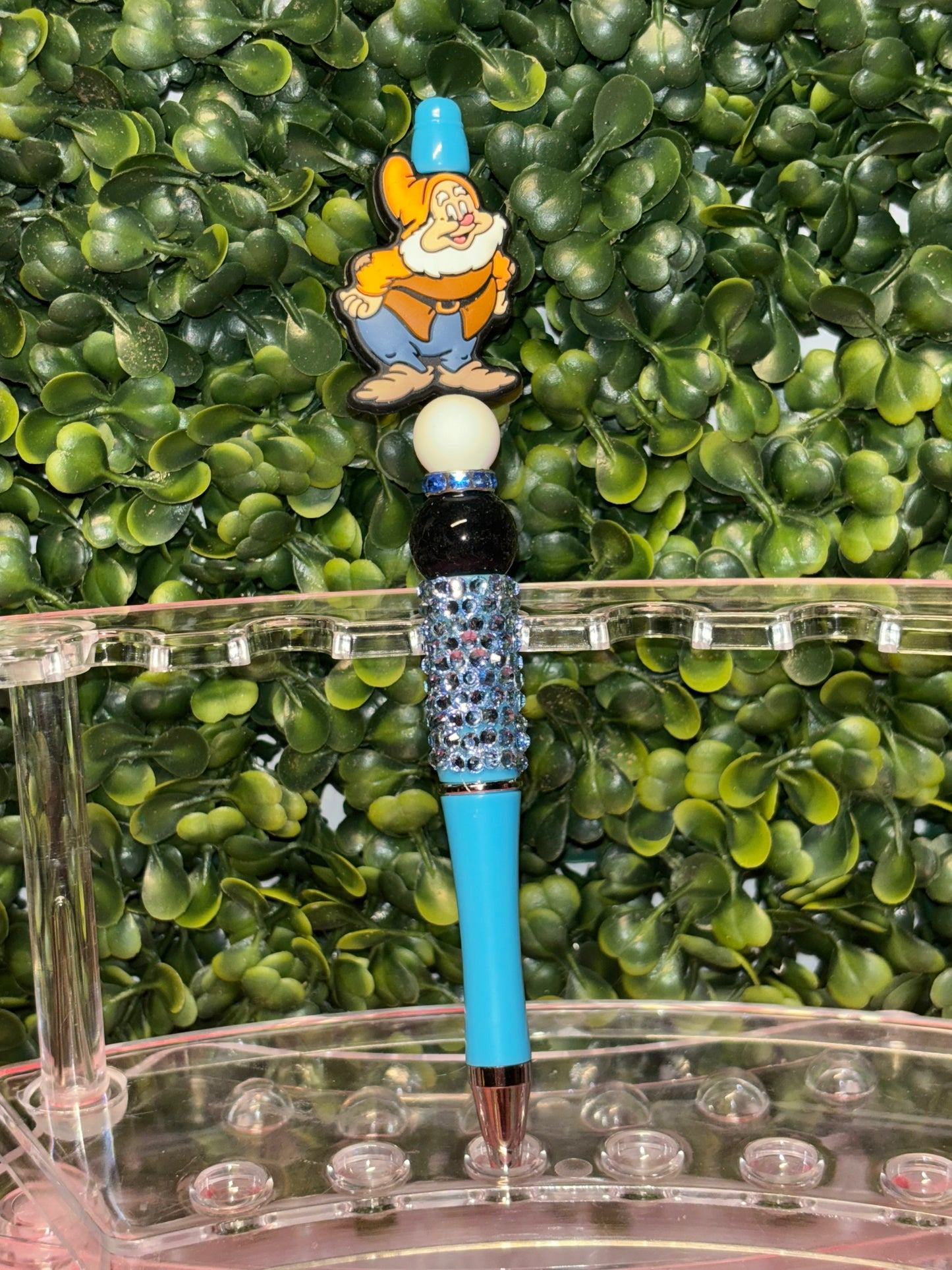 Disney dwarf happy pen